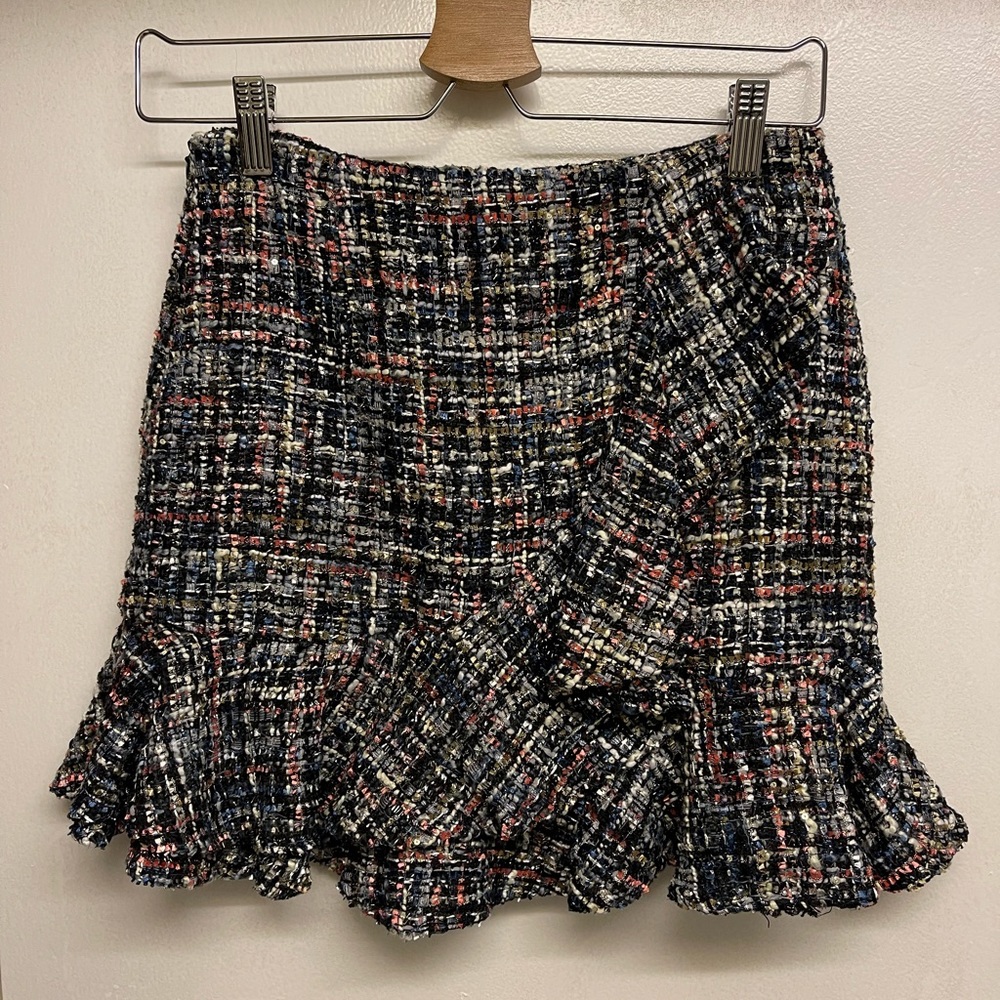 Forever 21 Fitted Short Skirt Woven Knit with Ruffles